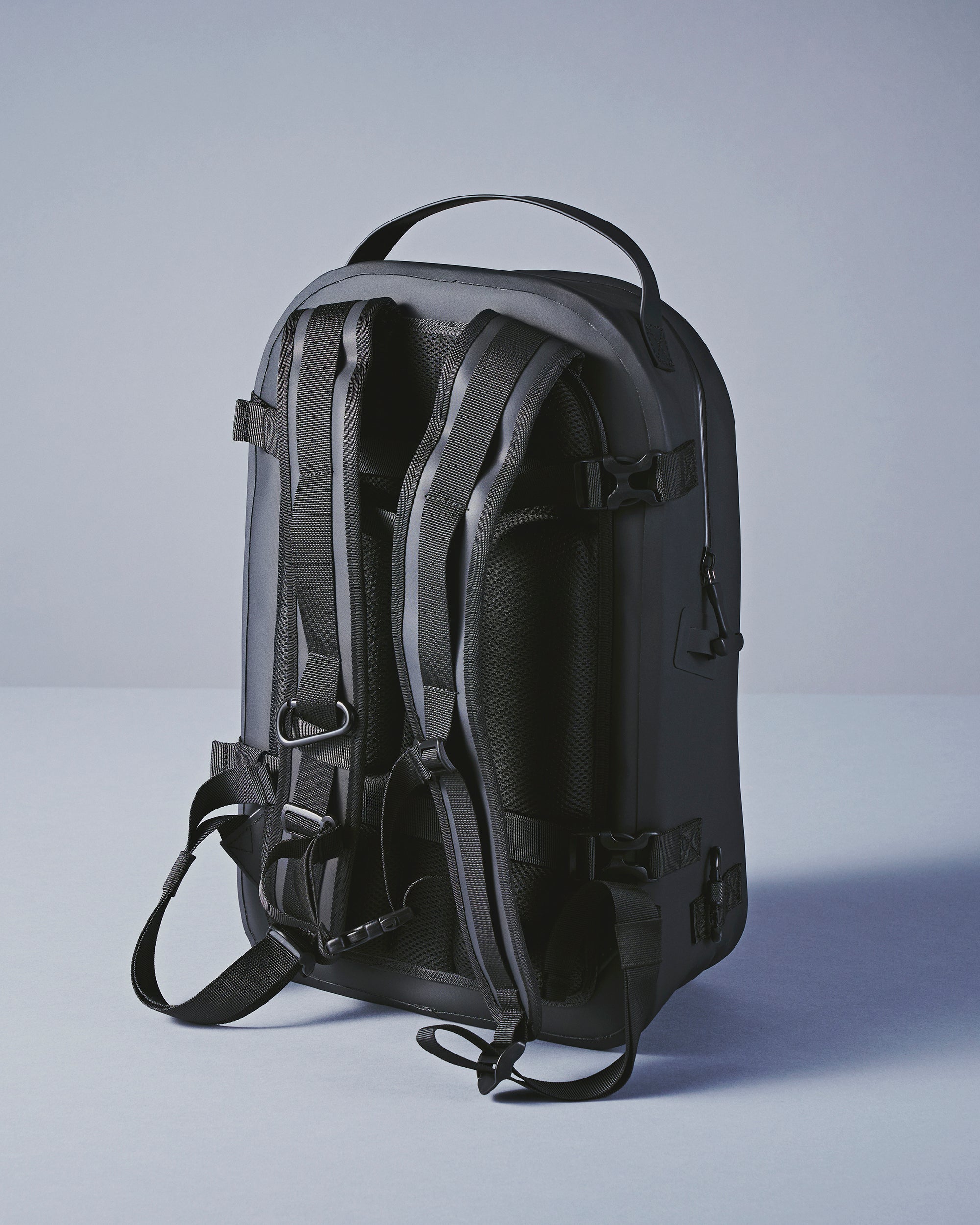 RUWA 防水 バックパック（BLACK) – NONINA